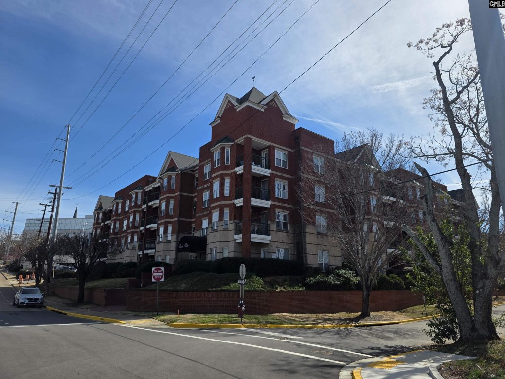 900 Taylor Street 102