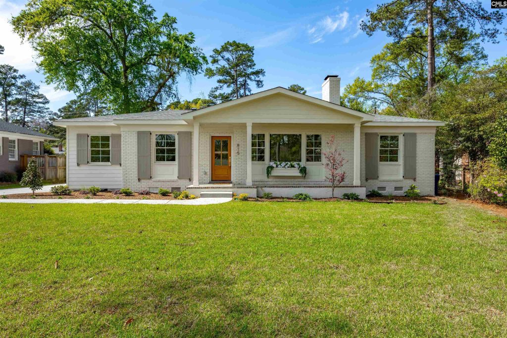 Lake Katherine, Columbia community