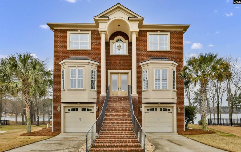 Woodwillow Point, Chapin community