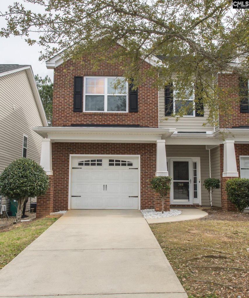 Saluda Springs, Lexington community