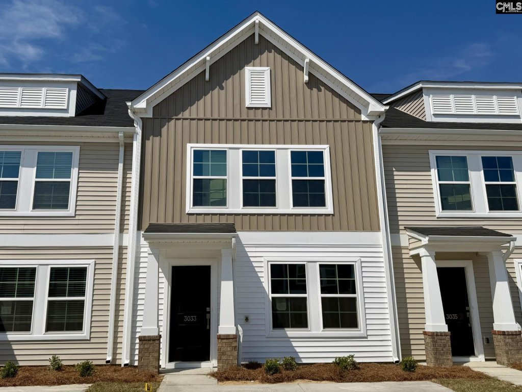 3033 Harborview Drive