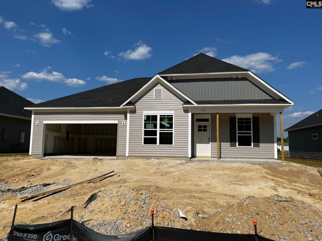 2173 Allan Crest Road