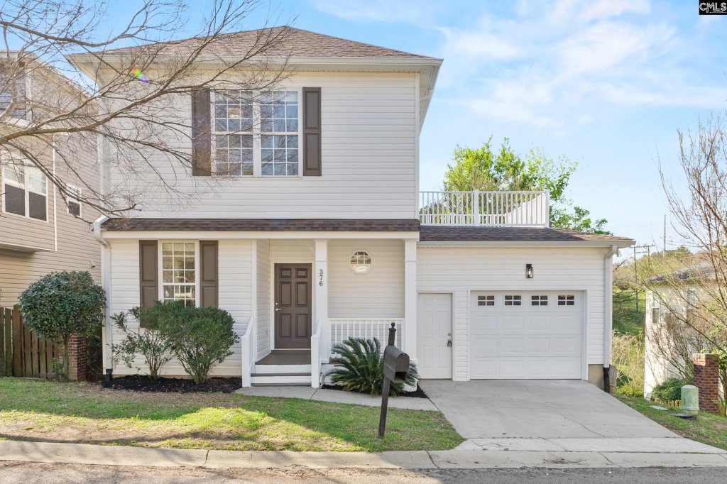 Canal Place, Columbia community