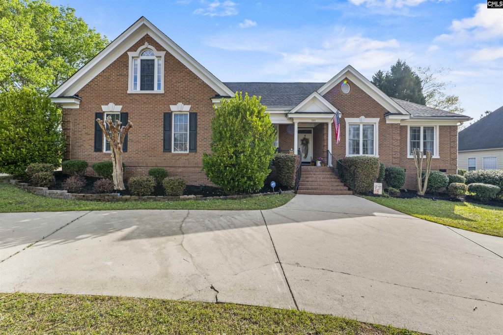 111 Honeysuckle Trail