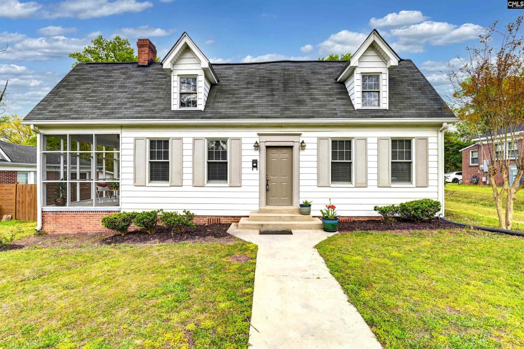 Keenan Terrace, Columbia community