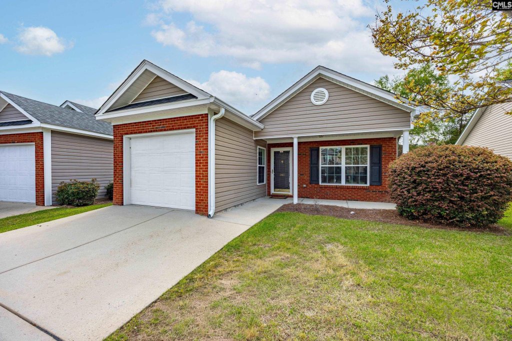 Courtside Commons, Lexington community