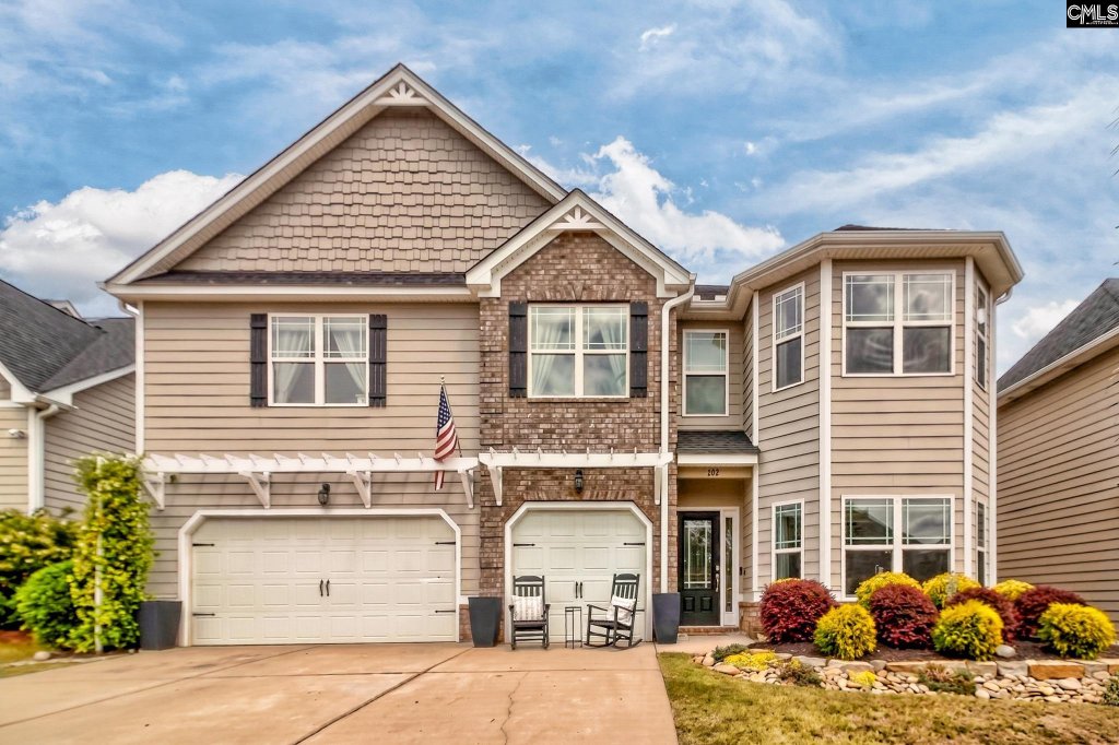 Village Green Estates, Lexington community