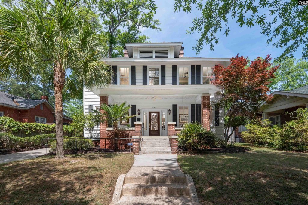 1307 Confederate Avenue