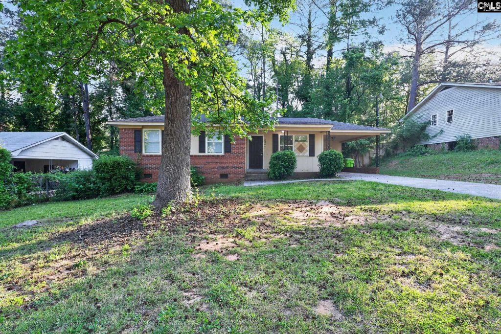 2304 Pelican Drive