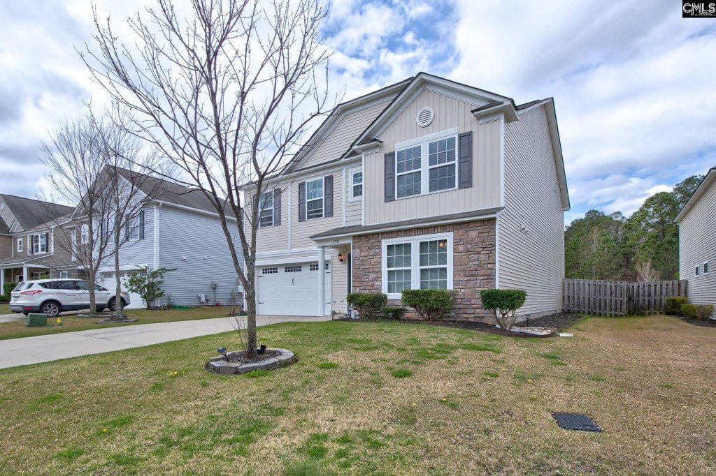 1371 Green Turf Lane