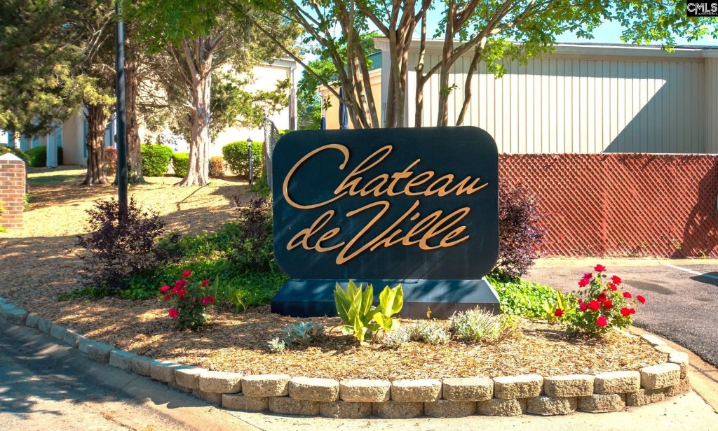 3600 Chateau Drive T240