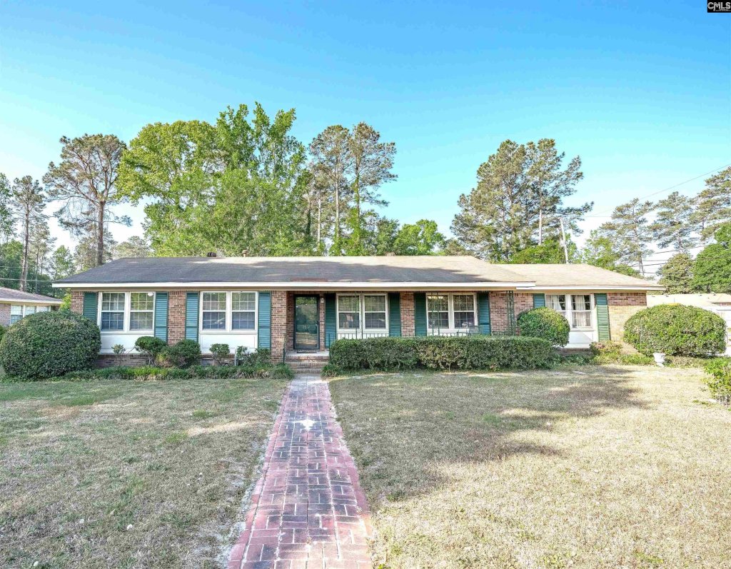 2901 Woodway Lane