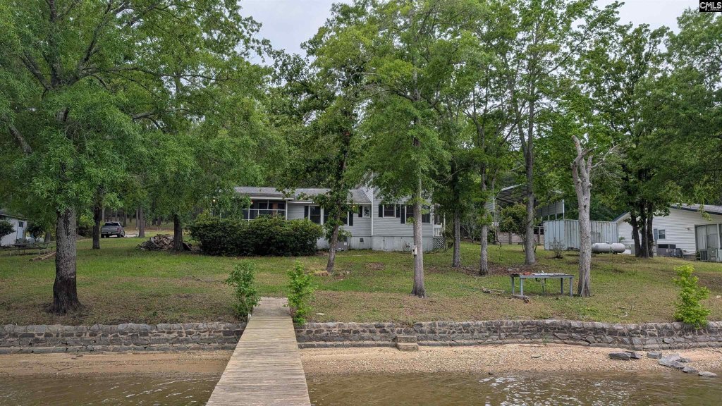 829 Rocky Point Circle