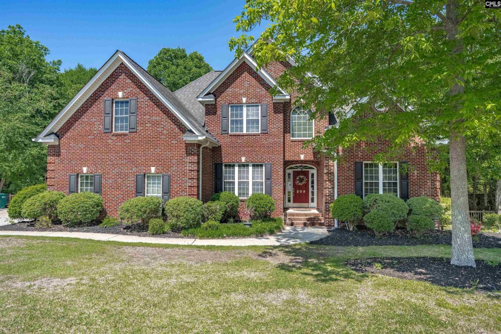 Muirfield, Lexington community
