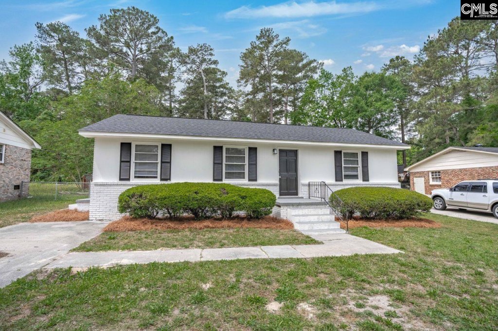 313 Forestwood Drive