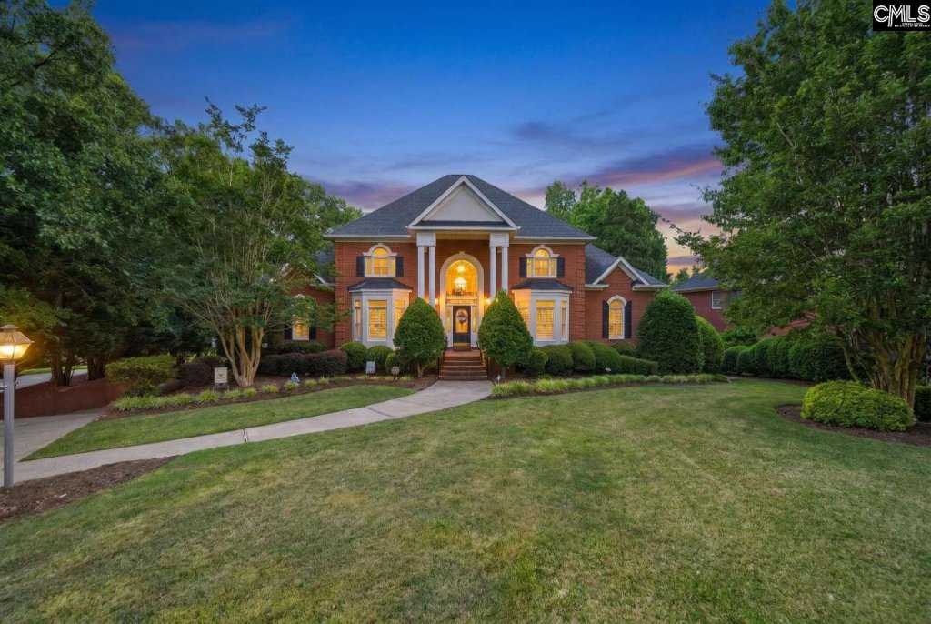 Secret Cove, Lexington community
