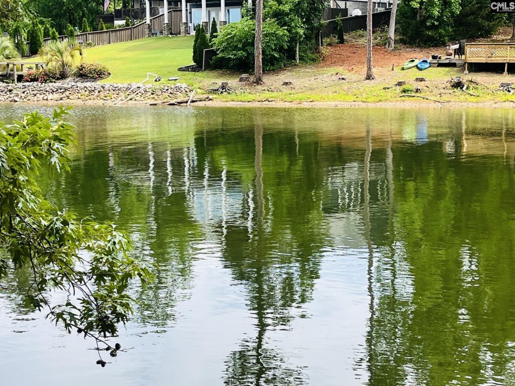 Lake Murray Shores, Leesville community