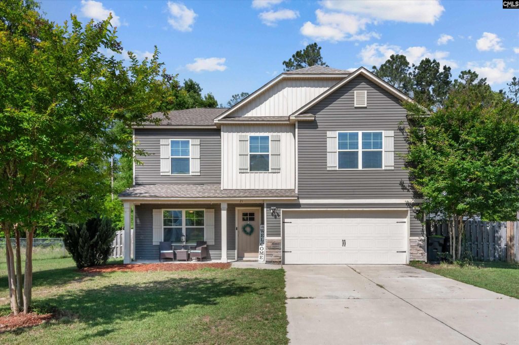 Regal Woods, Elgin community