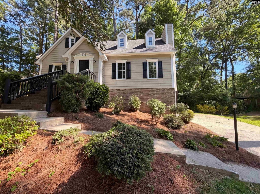 260 Woodwinds Drive