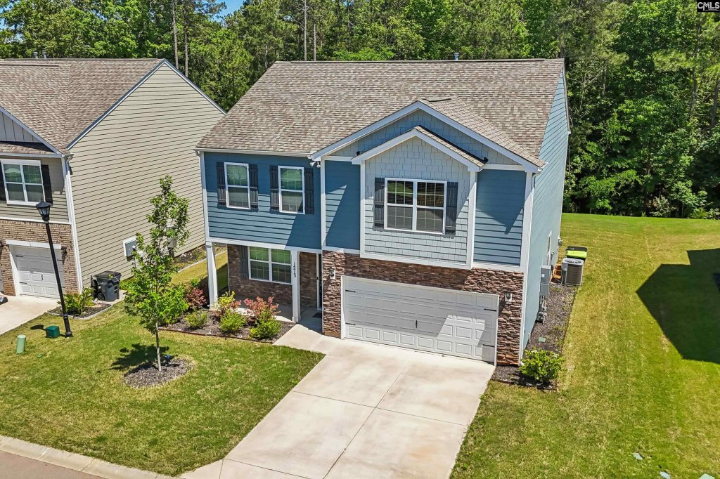 1213 Carnation Court