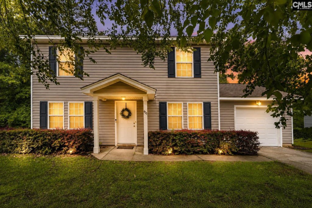 Whitehall II, Columbia community