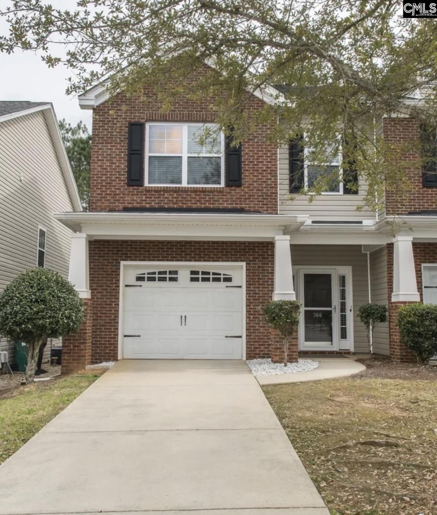 Saluda Springs, Lexington community