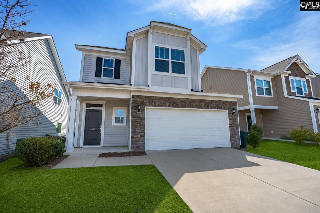 748 North Pinewalk Way