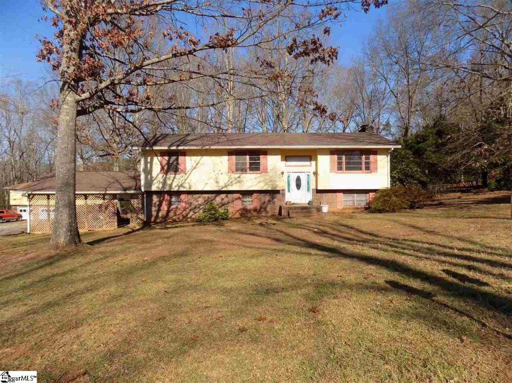 118 Bismark Drive