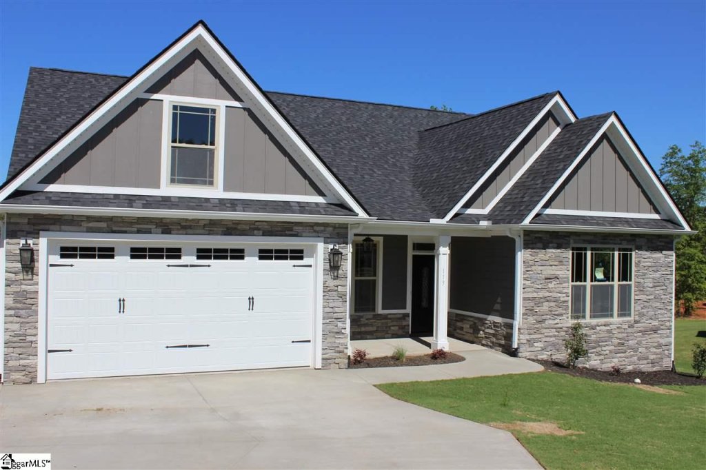113 Southern Oaks Drive