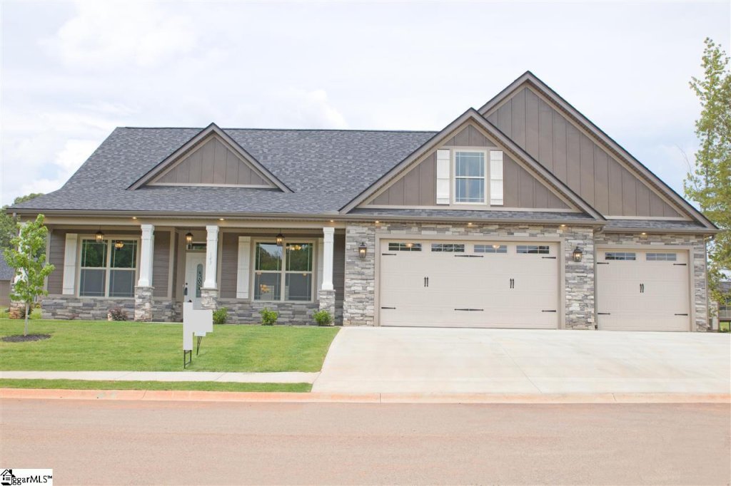 143 Southern Oaks Drive