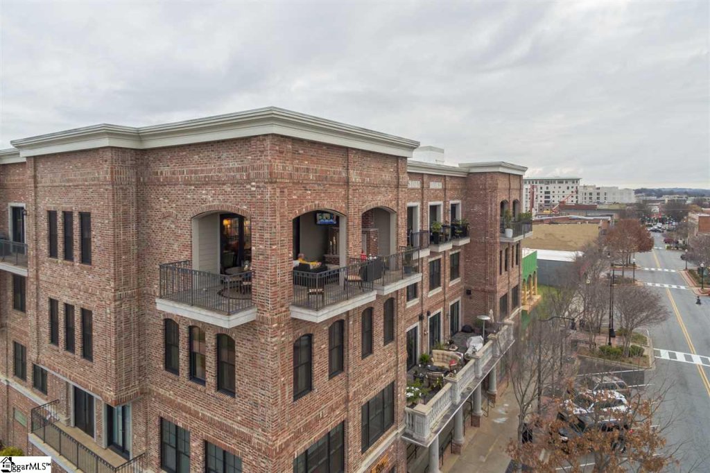 820 S Main Street #304