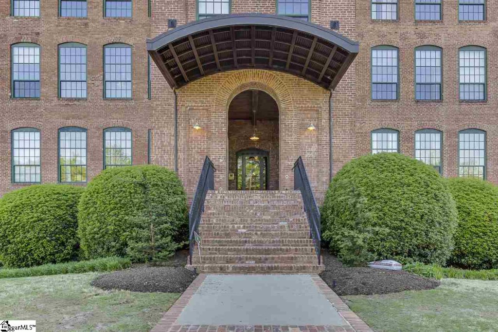 Lofts At Mills Mill, Greenville community