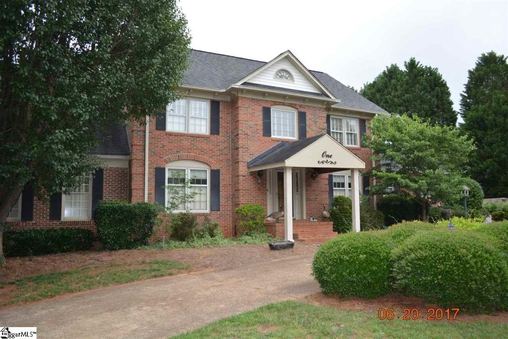 1 Woodberry Drive