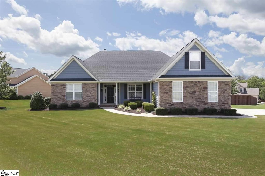101 Redwater Way