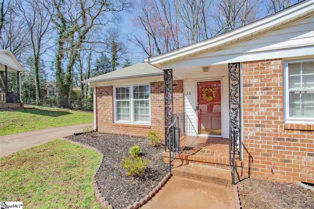 26 Twelve Oaks Terrace