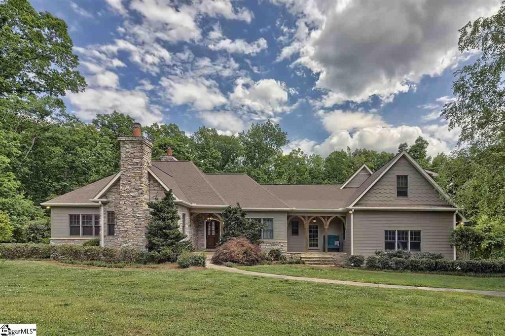 Paris Mt Area, Greenville community