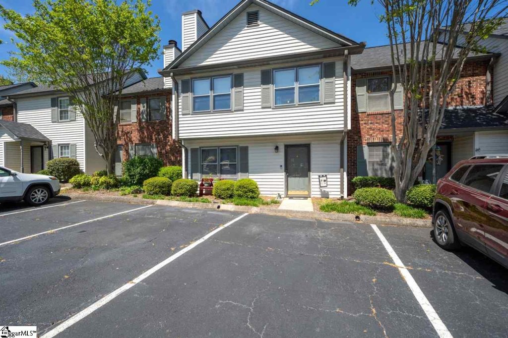 1909 Spring Wood Drive