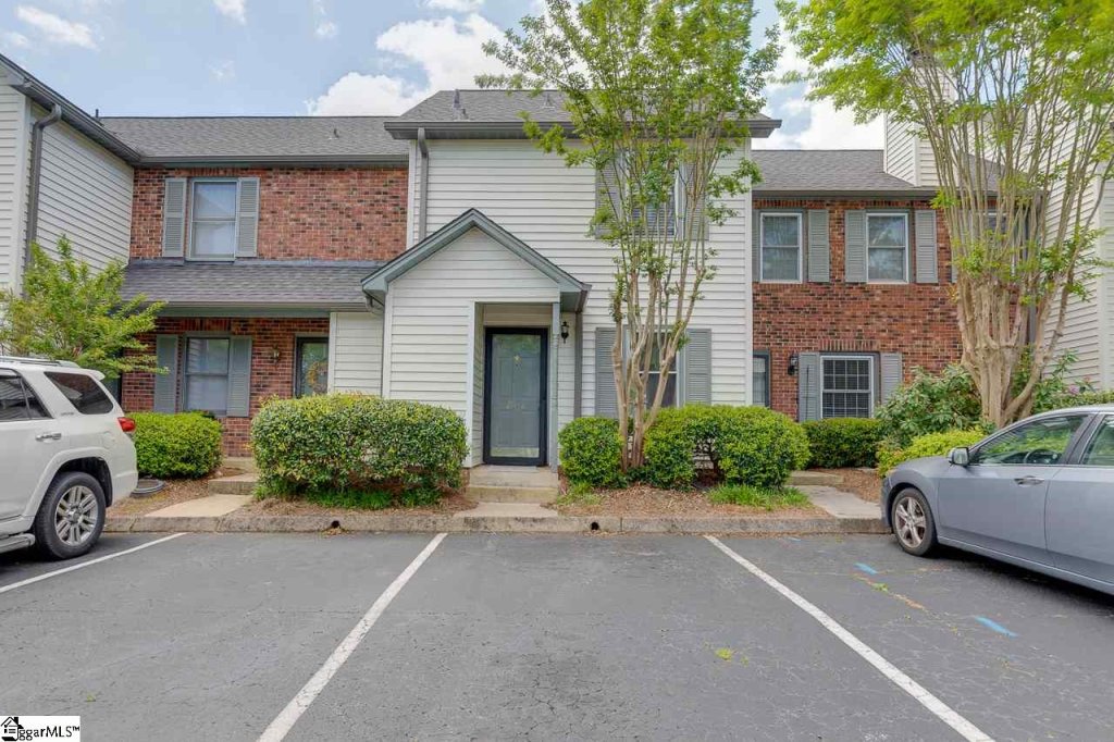 2012 Springwood Drive