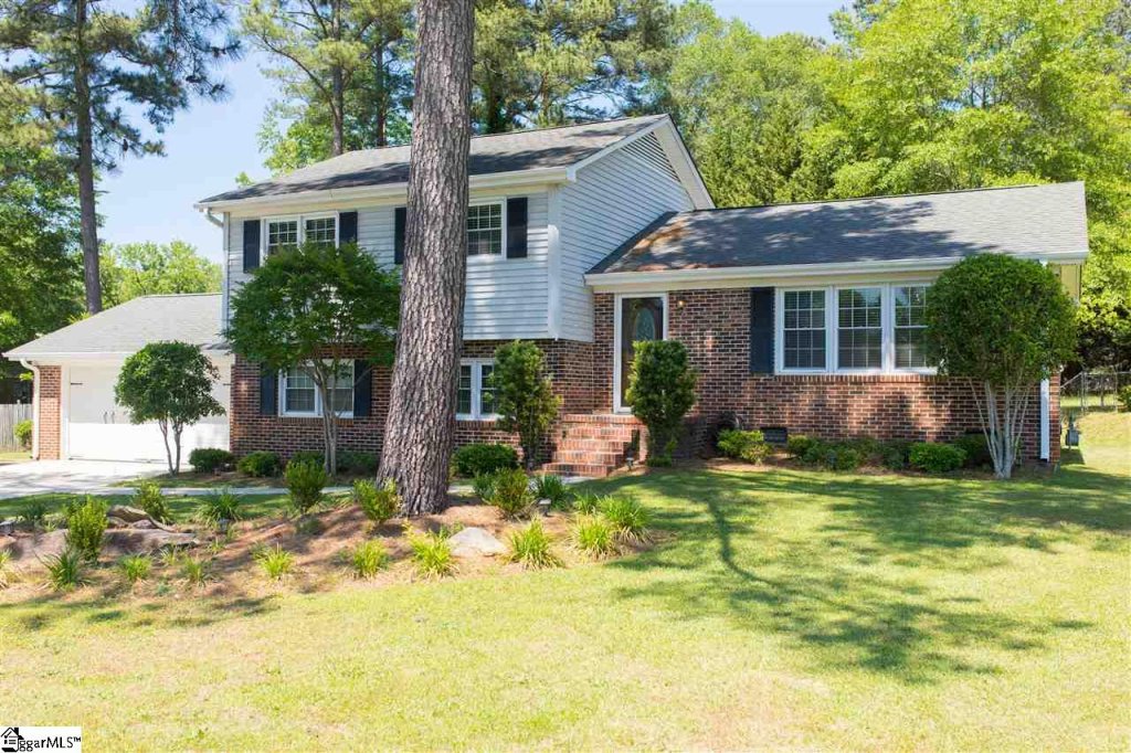 103 Needles Drive