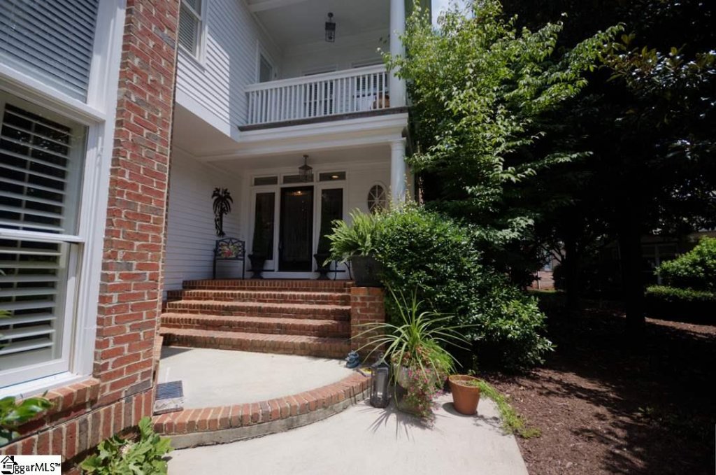 1400 Thornblade Boulevard #11