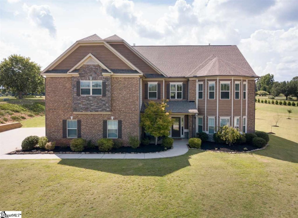 54 Alexander Manor Way