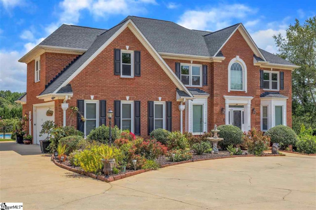 11 Woodberry Drive