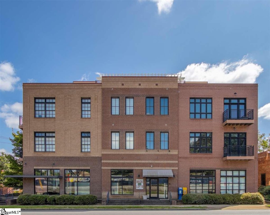 301 Augusta Street #201