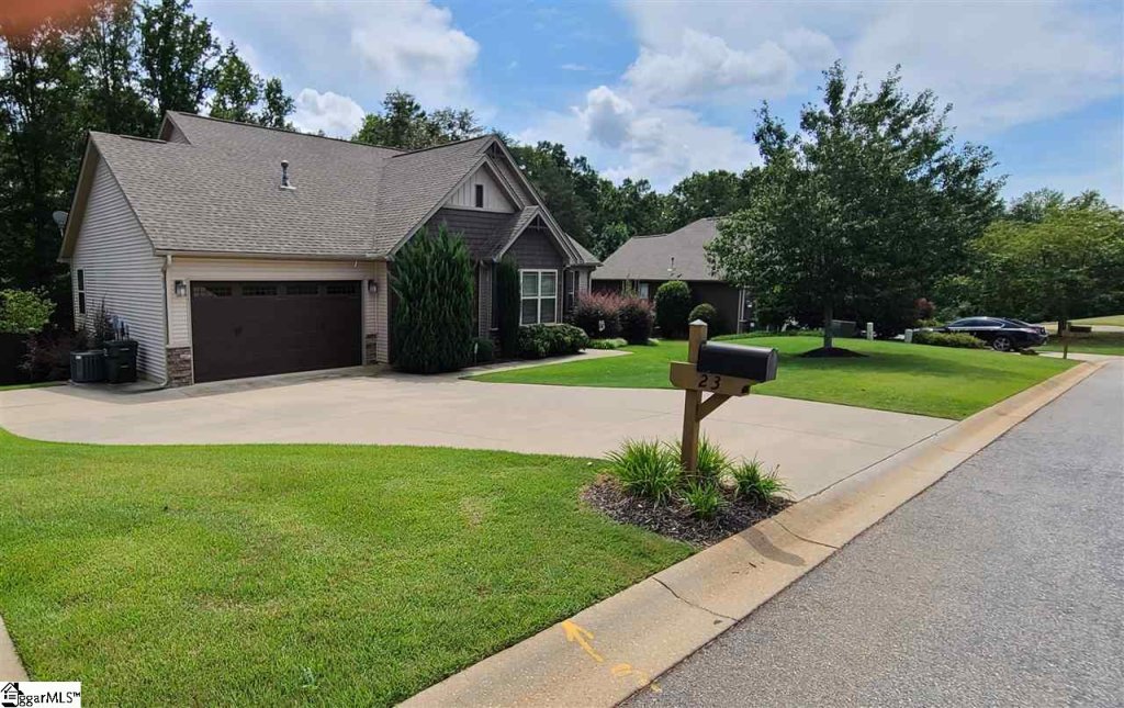 23 Pebblebrook Court