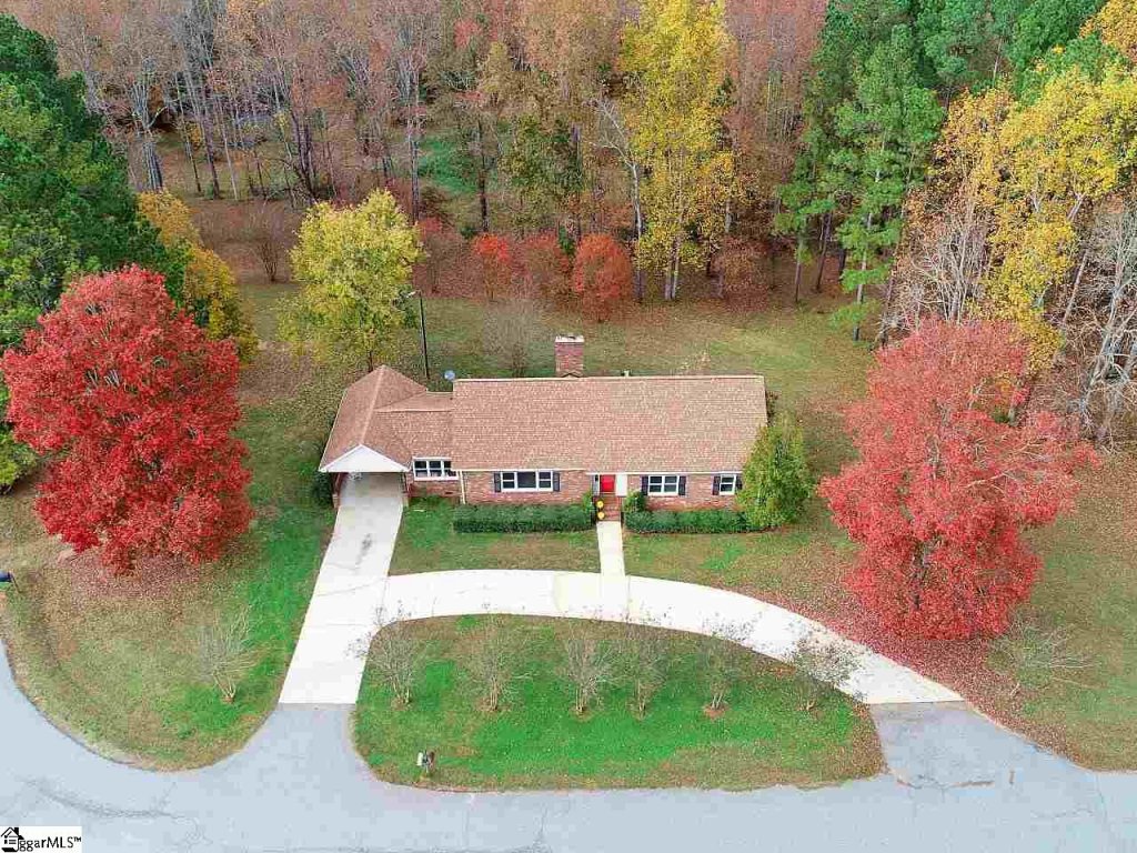 6 Aeronca Road