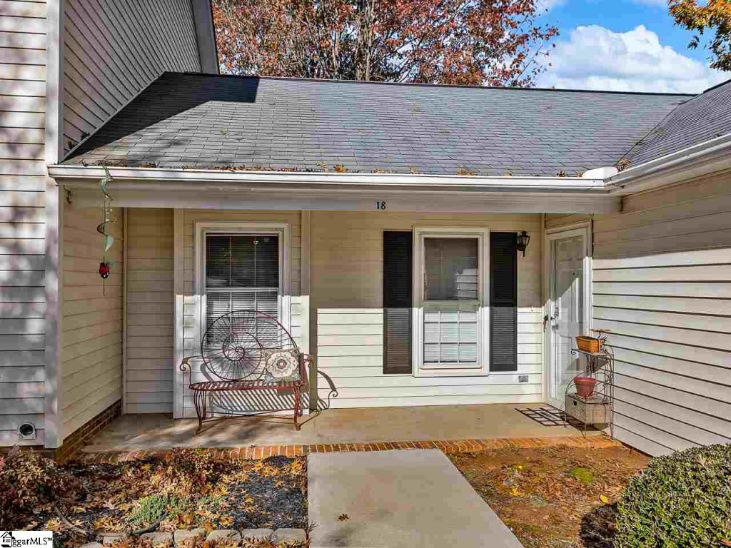 2001 Pelham Road #18