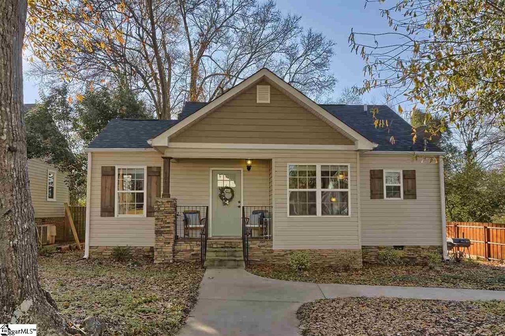 San Souci Heights, Greenville community