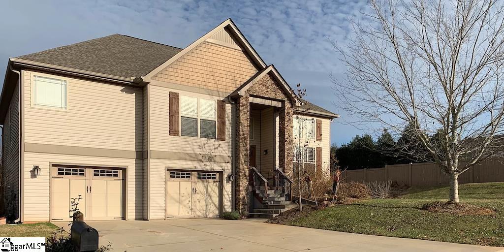 208 Upper Meadow Way