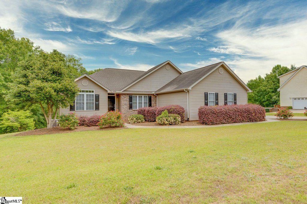 114 Equestrian Trail