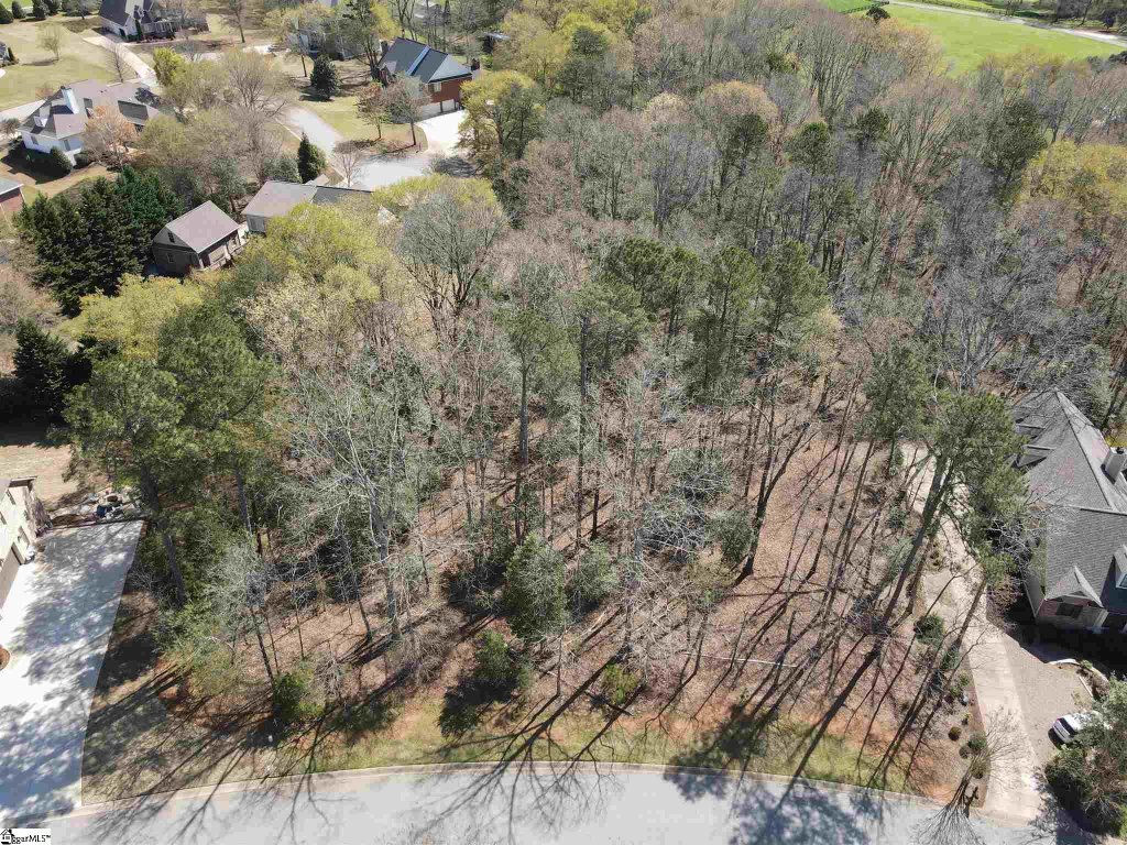 513 Bridlewood Lane